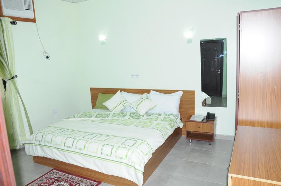 Deluxe (Standard) Room